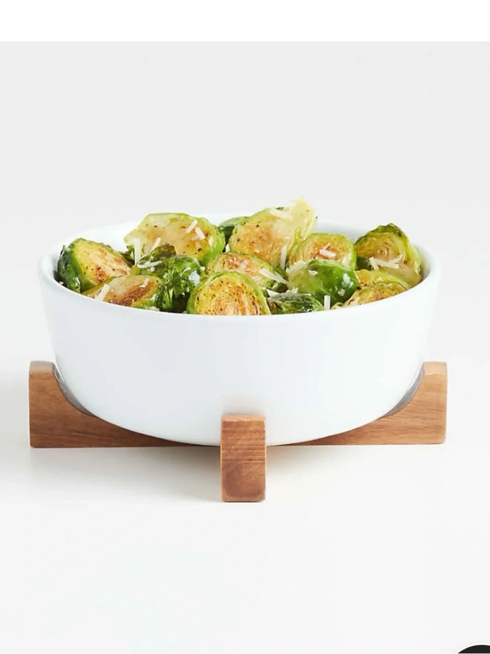 Crate & Barrel Oven-to-Table Small Serve Bowl with Acacia Wood Trivet